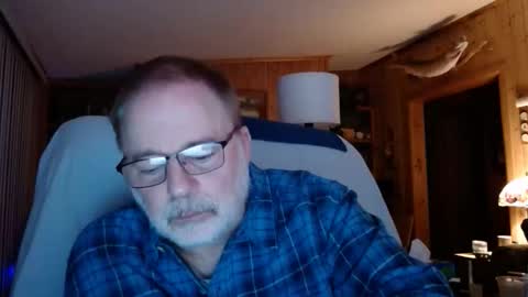 bigthicksatisfying2 online show from March 15, 6:19 am