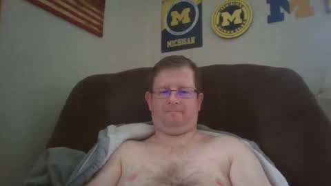 Snapshot of bigtitlover220 chatting on January 19, 3:32 pm Jeremy online show from January 19, 3:32 pm