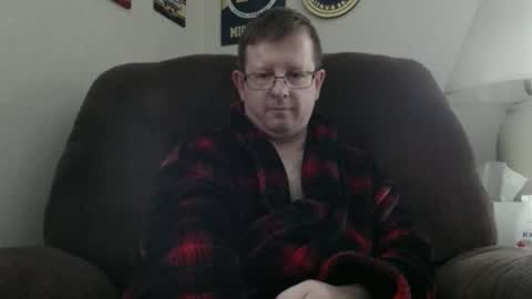 Snapshot of bigtitlover220 chatting on February 8, 1:03 pm Jeremy online show from February 8, 1:03 pm