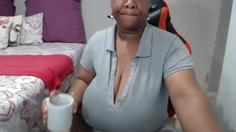 Lona online show from March 16, 4:18 am