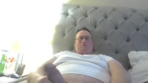 Snapshot of bigtroc3759 chatting on January 10, 2:34 pm bigtroc3759 online show from January 10, 2:34 pm