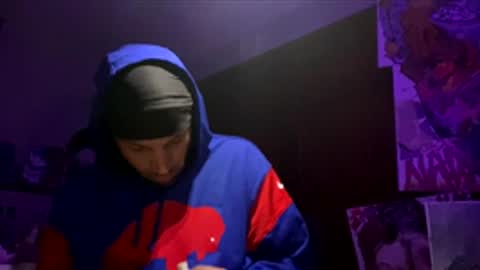 Floppyphallus online show from December 15, 8:07 am