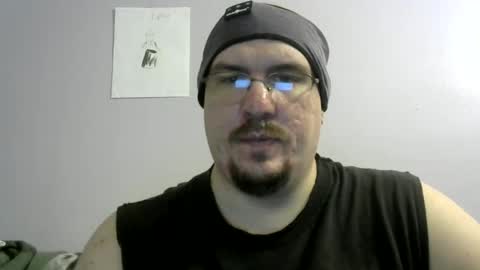 Snapshot of bigxcountry_39 chatting on May 19, 4:08 am bigxcountry_39 online show from May 19, 4:08 am