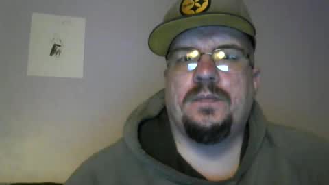 Snapshot of bigxcountry_39 chatting on June 2, 5:09 am bigxcountry_39 online show from June 2, 5:09 am