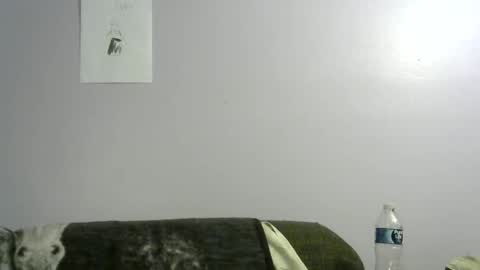 Snapshot of bigxcountry_39 chatting on June 6, 2:38 am bigxcountry_39 online show from June 6, 2:38 am