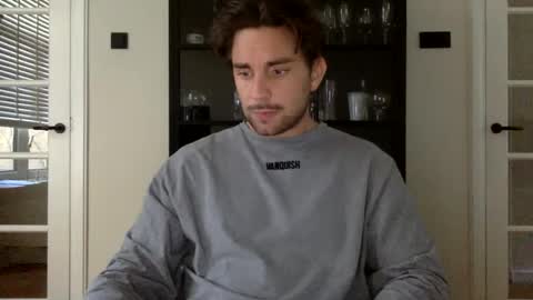 bikdig1 online show from January 13, 3:36 pm