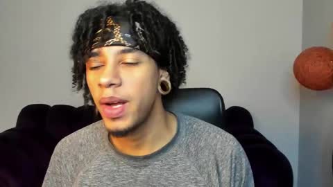 Sebas online show from September 18, 2:52 pm