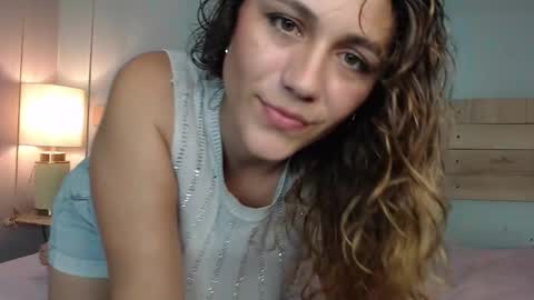 hi  soy   natural girl biki online show from November 14, 2:10 am