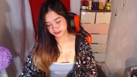 Snapshot of bilat_tinax chatting on November 27, 10:12 pm bilat tinax online show from November 27, 10:12 pm