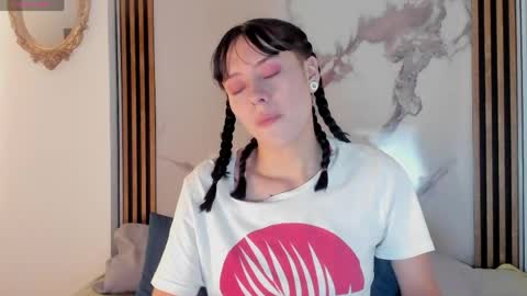 bilie__eilish online show from May 13, 12:46 pm