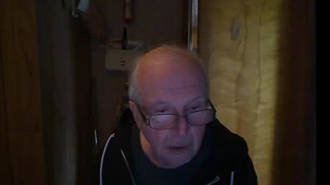bill_25061 online show from March 7, 6:27 pm