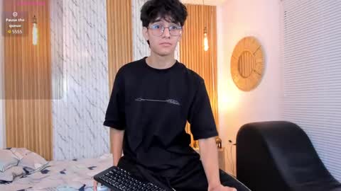 Billie online show from October 4, 3:59 am