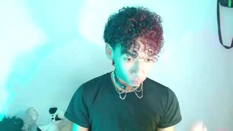 Snapshot of billie_turner_ chatting on March 20, 8:08 am B-I-L-L-I-E 3 online show from March 20, 8:08 am