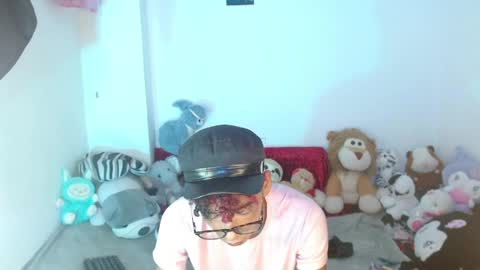 Snapshot of billie_turner_ chatting on March 27, 12:05 am B-I-L-L-I-E 3 online show from March 27, 12:05 am