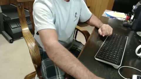 billy471 online show from May 7, 11:43 pm