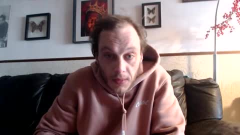 Snapshot of billy_fingercut chatting on March 10, 7:42 am Billy FingerCut online show from March 10, 7:42 am