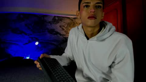 Sam online show from April 29, 12:20 pm