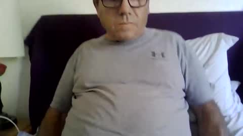 billydubs online show from October 31, 6:20 pm