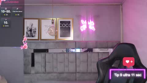 Live 1000pm 600am COLOMBIAN HOUR online show from October 4, 8:56 am