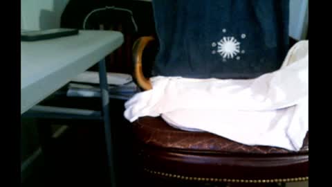 Snapshot of bimale4hotphuk chatting on December 18, 6:35 pm bimale4hotphuk online show from December 18, 6:35 pm