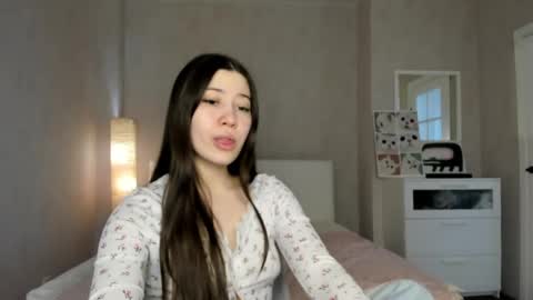 bina_mima online show from April 24, 8:50 am