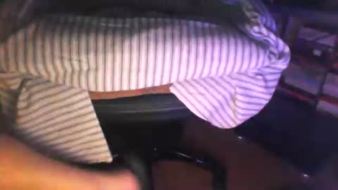 binder2122 online show from July 21, 2:58 am