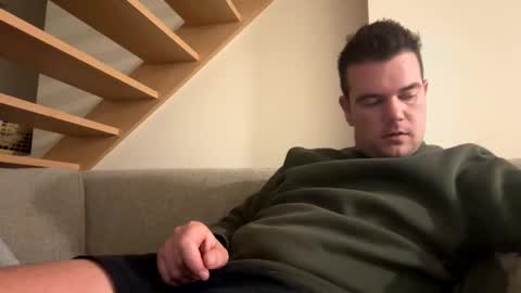 bingeling123 online show from November 13, 9:36 pm