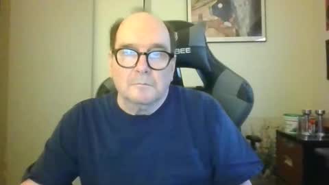 Snapshot of bink195234 chatting on January 9, 4:43 pm Bink195234 online show from January 9, 4:43 pm