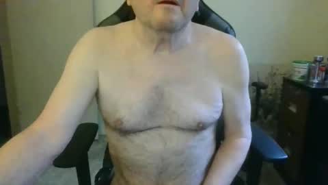 Snapshot of bink195234 chatting on January 17, 7:50 pm Bink195234 online show from January 17, 7:50 pm