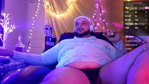 johnnydepth333 online show from May 19, 1:56 am