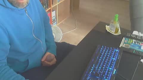 Snapshot of biparislove chatting on February 22, 8:29 am BigDick online show from February 22, 8:29 am