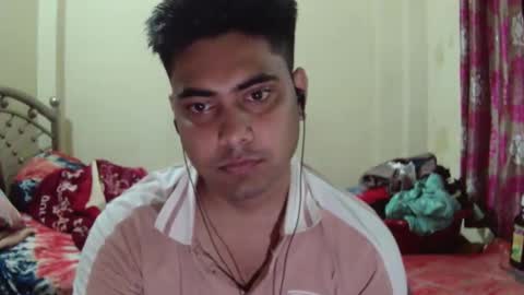 birbikrom104 online show from April 2, 1:42 pm