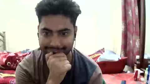 birbikrom104 online show from May 12, 3:14 am