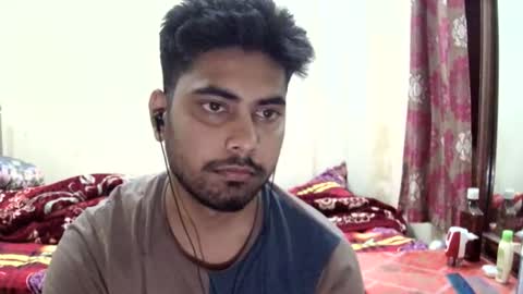 birbikrom104 online show from May 13, 5:32 pm