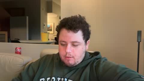 Snapshot of bisexualchubbyboy chatting on January 17, 8:13 am james online show from January 17, 8:13 am