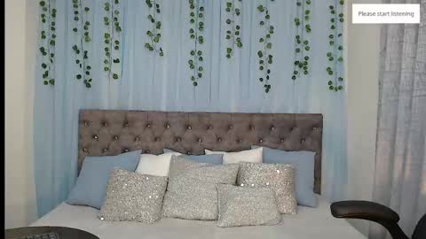 Snapshot of bivi_hot chatting on June 4, 9:59 am bivi hot online show from June 4, 9:59 am
