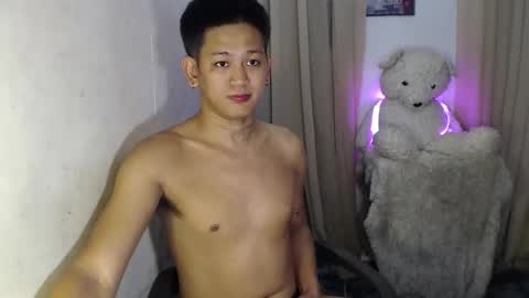 Snapshot of bj_alex31 chatting on October 8, 8:50 pm alex online show from October 8, 8:50 pm