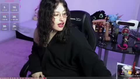 Snapshot of bj_chela chatting on October 6, 3:26 am Chela online show from October 6, 3:26 am