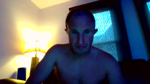 Snapshot of bjking712 chatting on June 25, 11:20 pm bjking712 online show from June 25, 11:20 pm