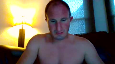 Snapshot of bjking712 chatting on July 1, 11:26 pm bjking712 online show from July 1, 11:26 pm