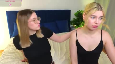 Julia online show from December 1, 2:22 pm