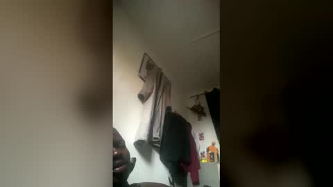 Snapshot of black812975 chatting on March 7, 4:48 pm black812975 online show from March 7, 4:48 pm