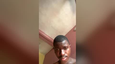 Snapshot of black812975 chatting on March 13, 8:21 am black812975 online show from March 13, 8:21 am