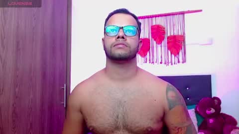 Snapshot of black_adams_ chatting on July 28, 3:13 am black_adams_ online show from July 28, 3:13 am