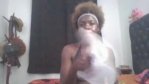 black_cinderella1 online show from October 27, 3:16 pm