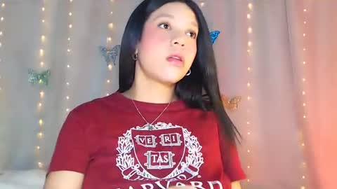 Snapshot of black_dar_ chatting on June 28, 6:52 am Sara online show from June 28, 6:52 am