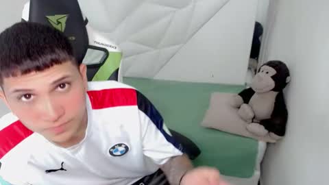 Black diamondd  online show from February 3, 1:05 pm