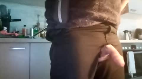 Snapshot of black_forest75 chatting on January 12, 1:38 pm Manuel online show from January 12, 1:38 pm