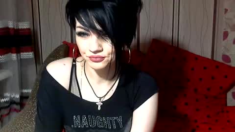 black_hot_01 online show from January 19, 5:15 am