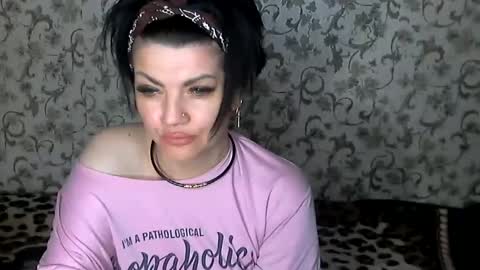 black_hot_01 online show from September 27, 10:37 pm